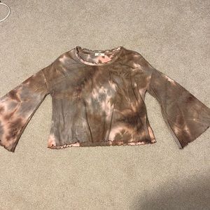 Long sleeve flowy shirt